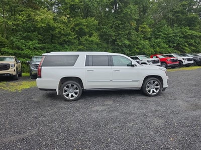 2019 Cadillac Escalade ESV Premium Luxury