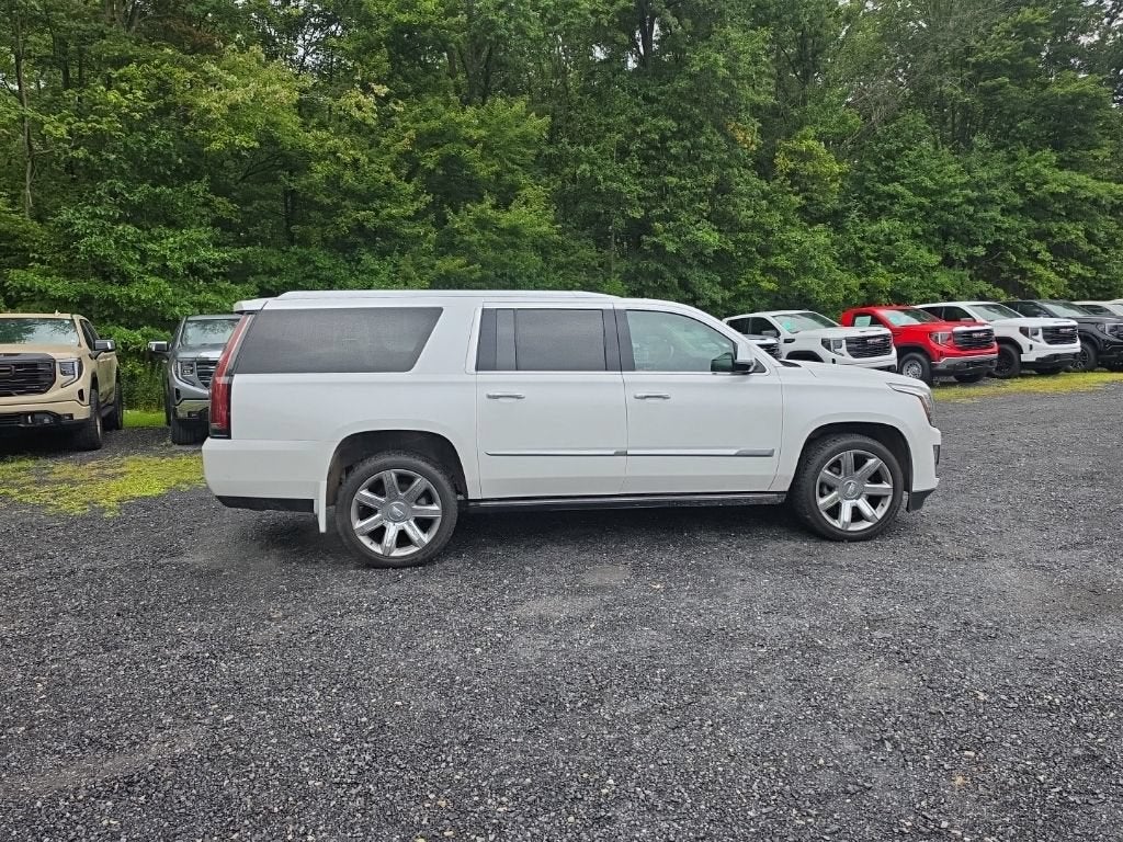 2019 Cadillac Escalade ESV Premium Luxury