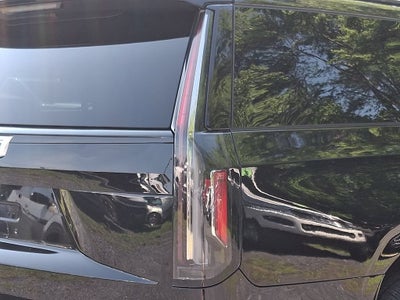 2022 Cadillac Escalade ESV Sport Platinum