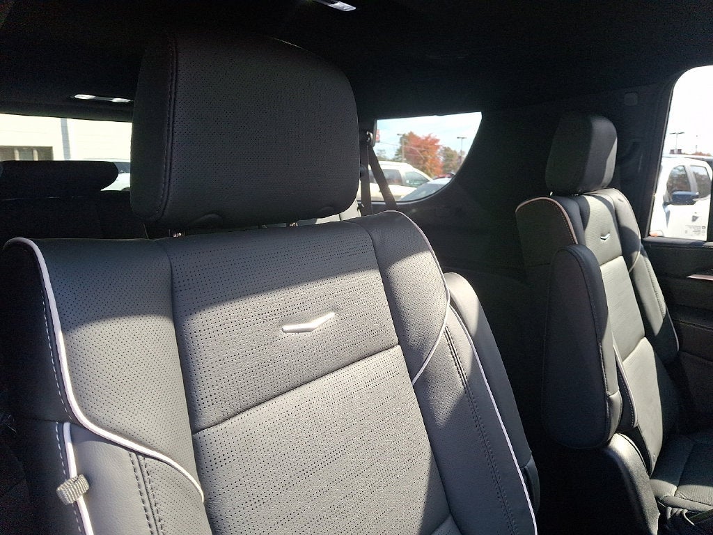 2027 Cadillac Escalade ESV 4WD Sport