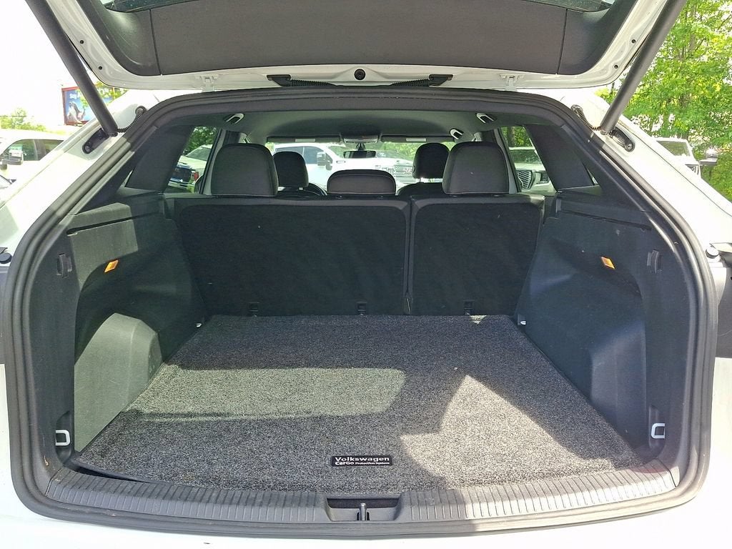 2020 Volkswagen Atlas Cross Sport 2.0T SE