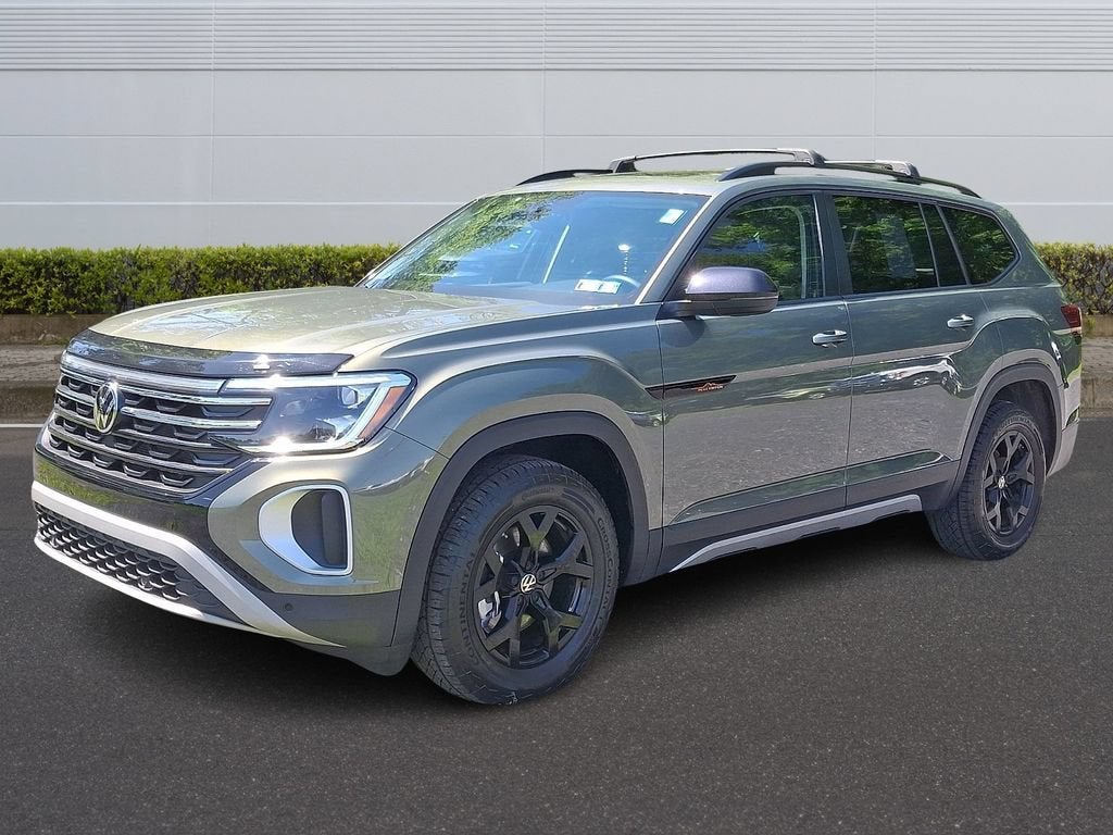 2025 Volkswagen Atlas 2.0T Peak Edition