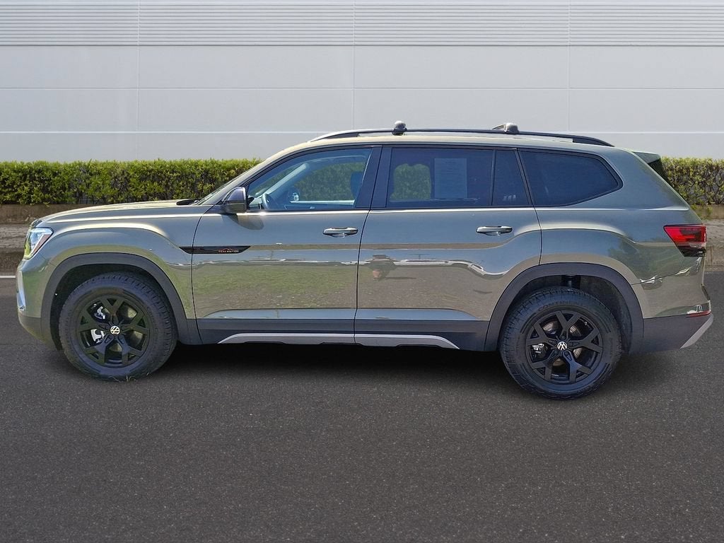2025 Volkswagen Atlas 2.0T Peak Edition
