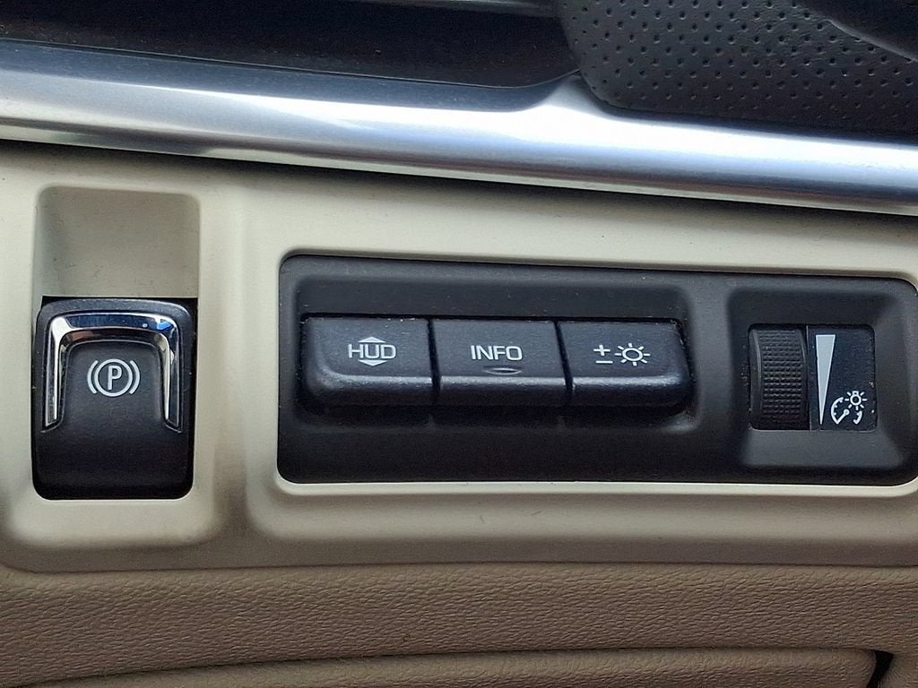 2013 Cadillac XTS Platinum