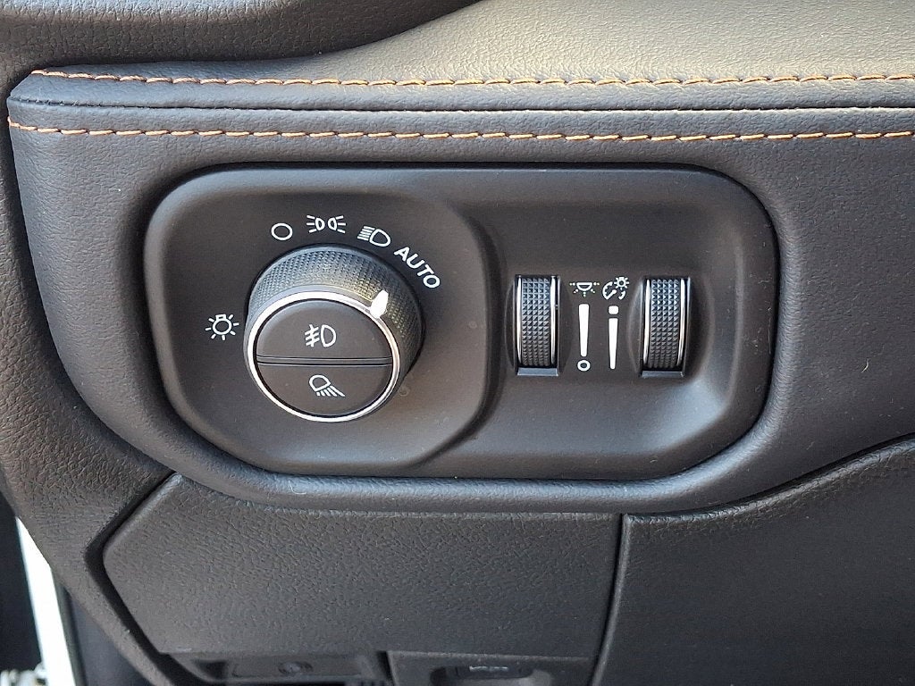2022 RAM 2500 Limited Longhorn Crew Cab 4x4 6'4" Box