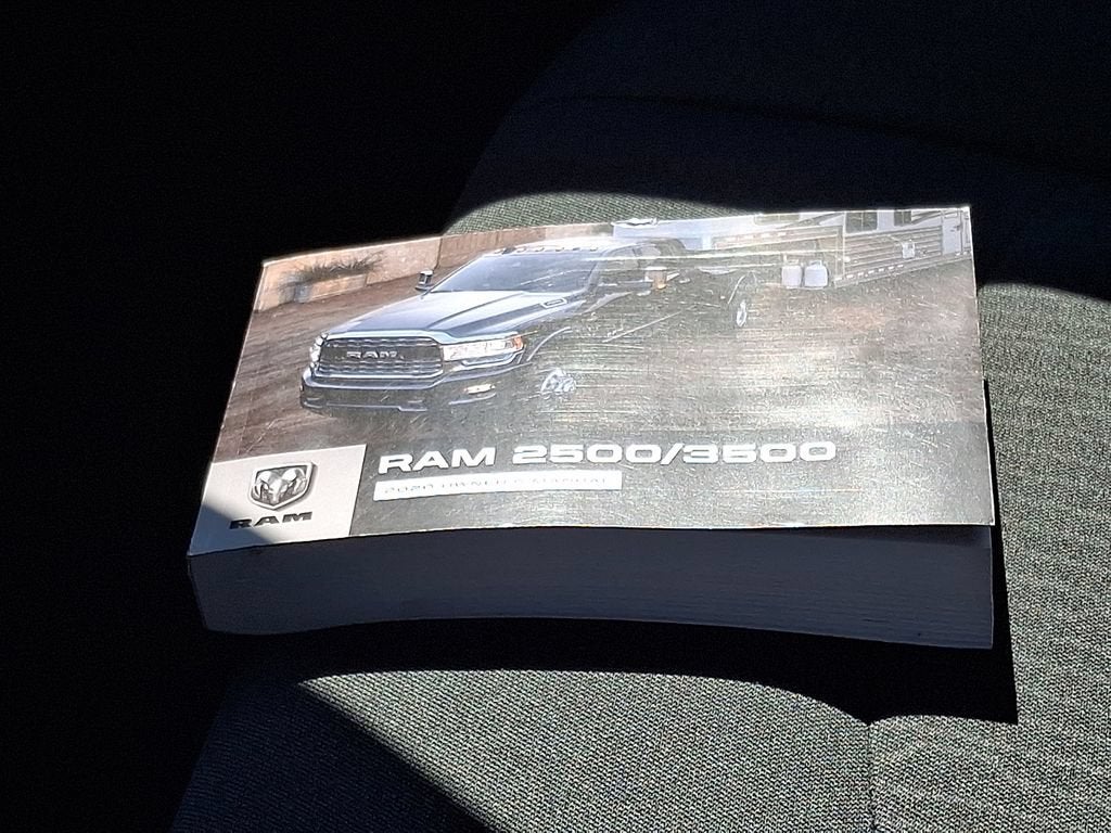 2020 RAM 2500 Tradesman Crew Cab 4x4 8' Box