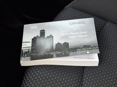 2022 GMC Terrain SLE