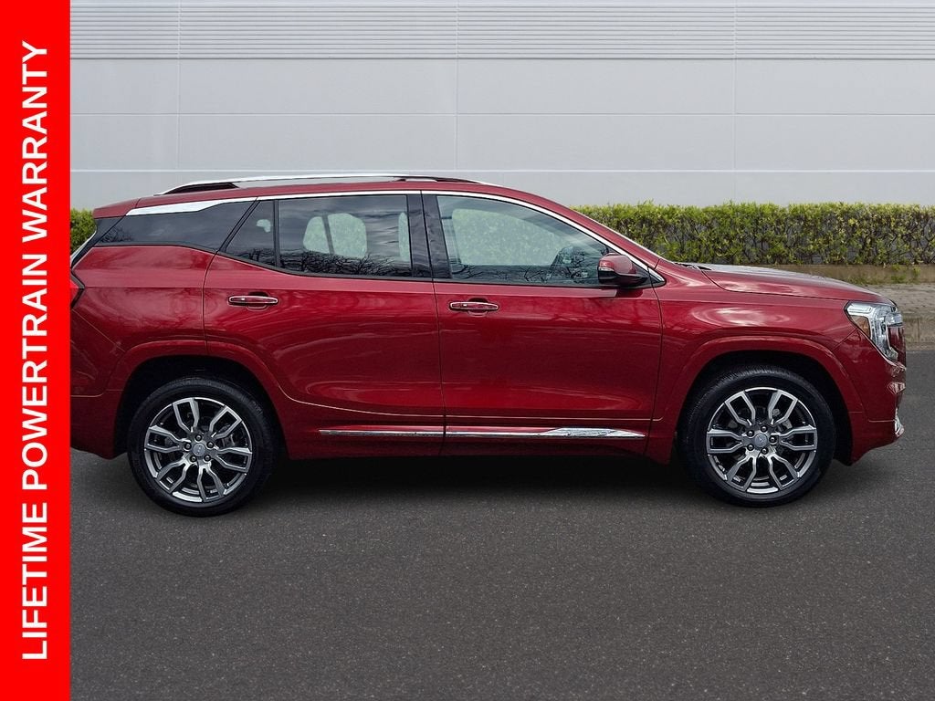 2023 GMC Terrain Denali