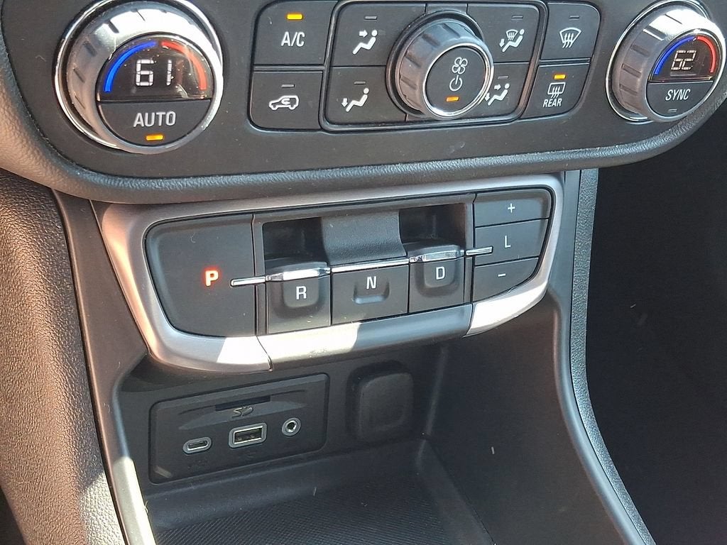 2023 GMC Terrain AT4