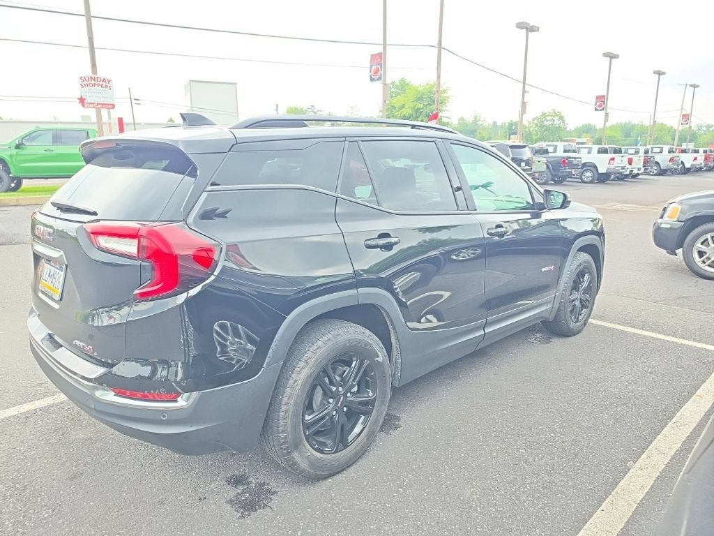 2023 GMC Terrain AT4