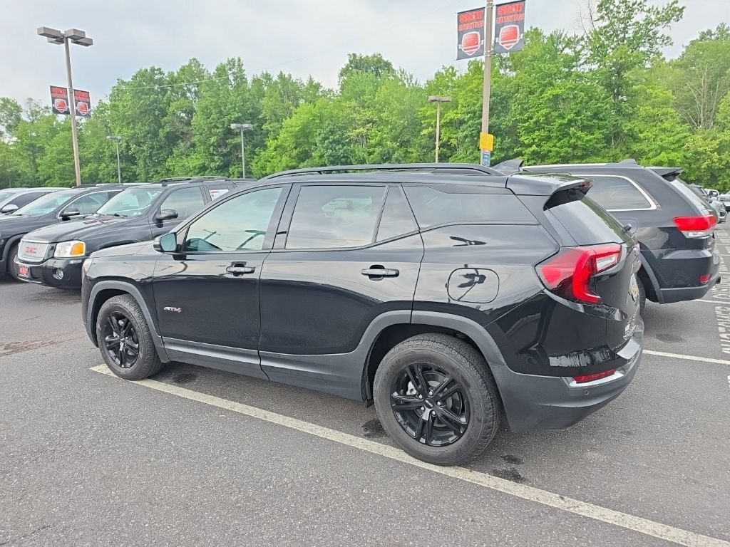 2023 GMC Terrain AT4