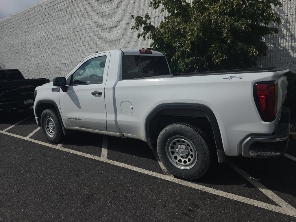 2023 GMC Sierra 1500 Pro
