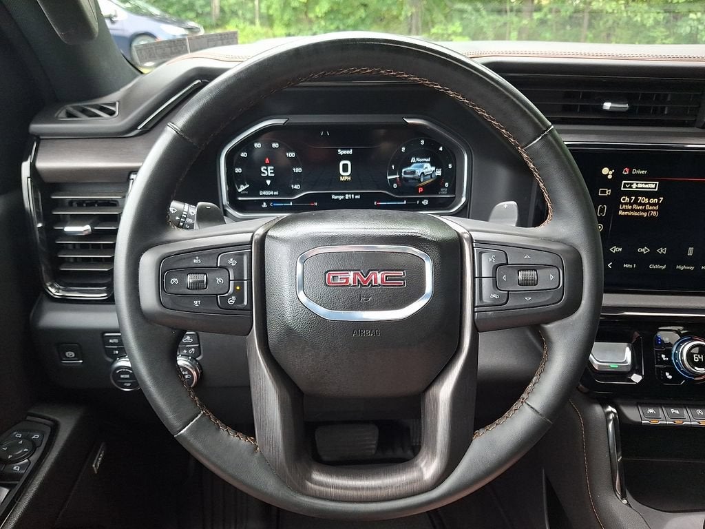 2024 GMC Sierra 1500 AT4