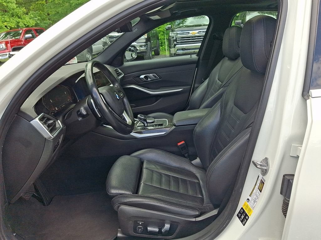 2020 BMW 330i xDrive
