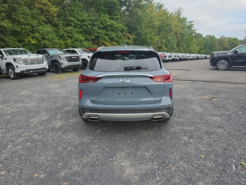 2022 INFINITI QX50 LUXE