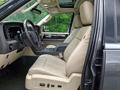 2015 Lincoln Navigator L Base