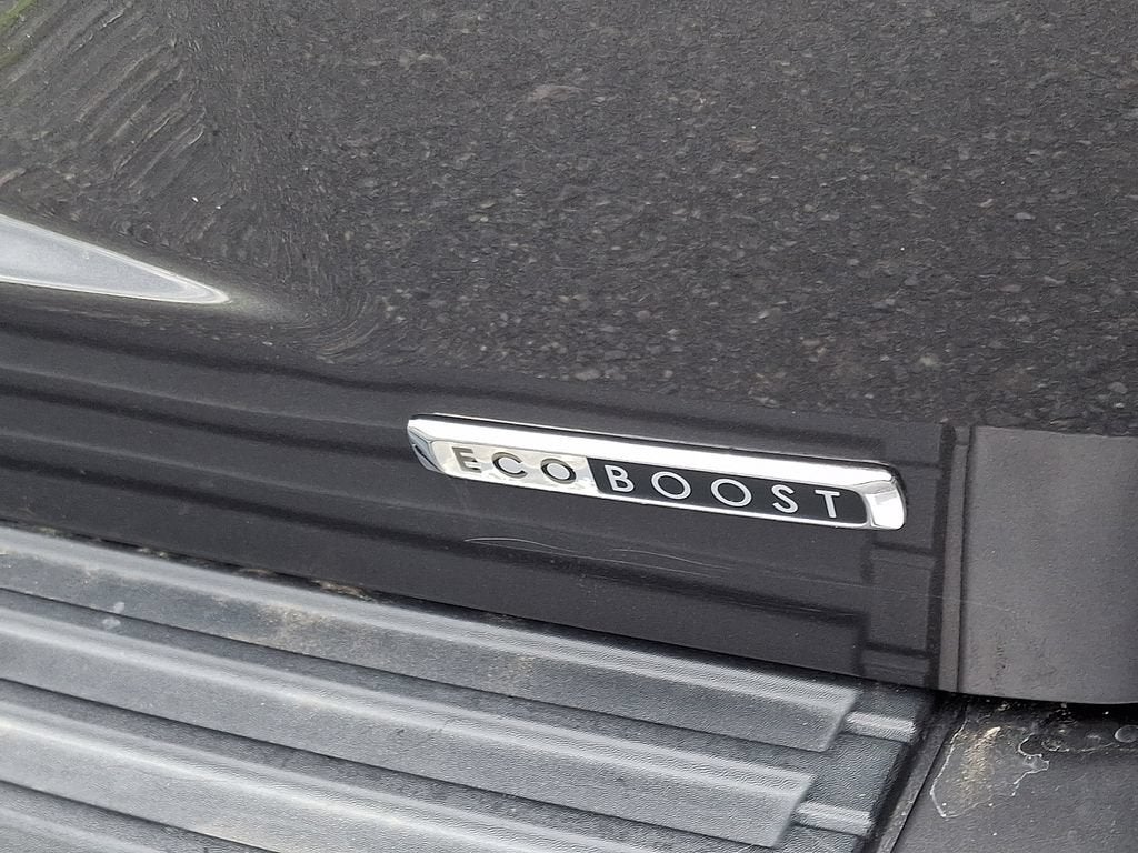 2015 Lincoln Navigator L Base