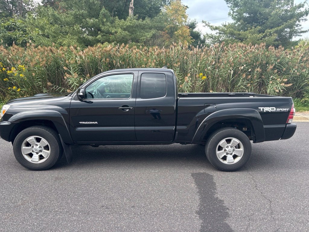 2015 Toyota Tacoma Base