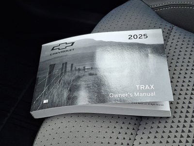 2025 Chevrolet Trax LT