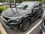 2022 Kia Seltos S