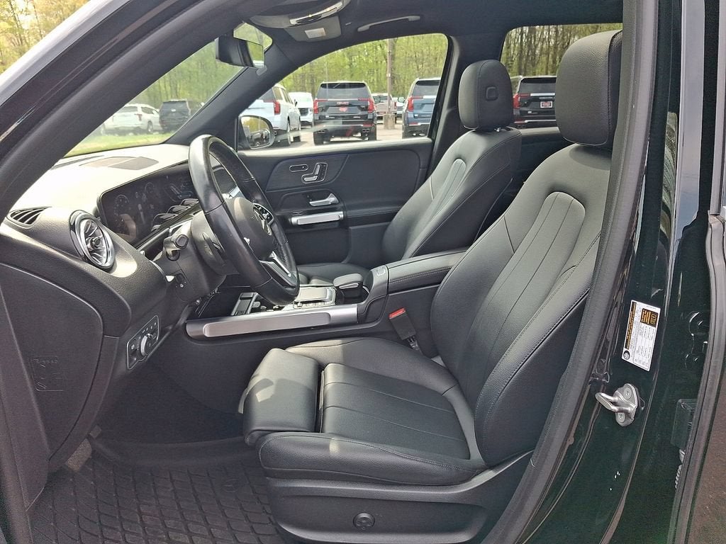 2023 Mercedes-Benz GLB 250 4MATIC®