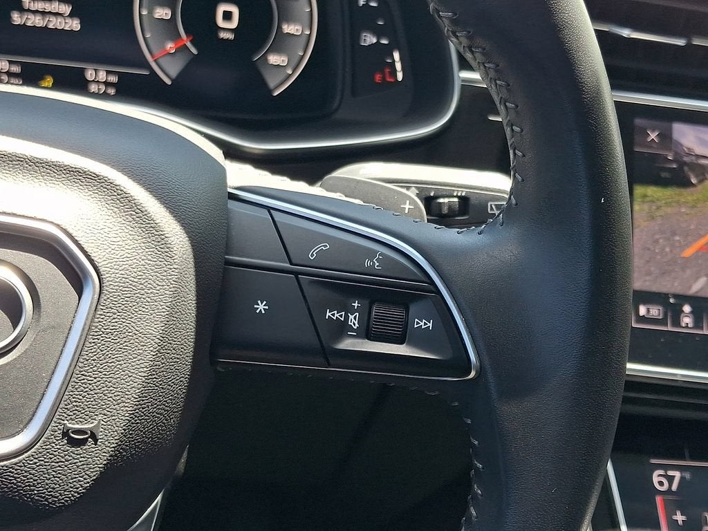 2019 Audi Q8 55 Premium