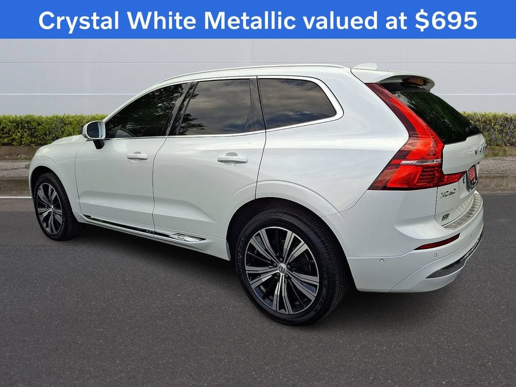 2022 Volvo XC60 B5 Inscription