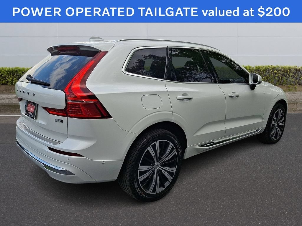 2022 Volvo XC60 B5 Inscription