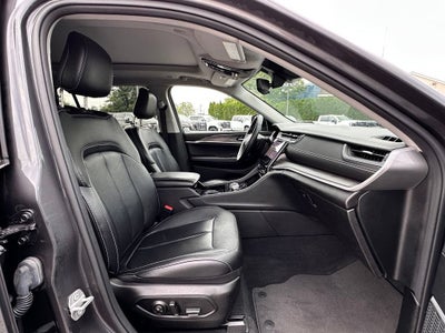 2022 Jeep Grand Cherokee L Limited 4x4