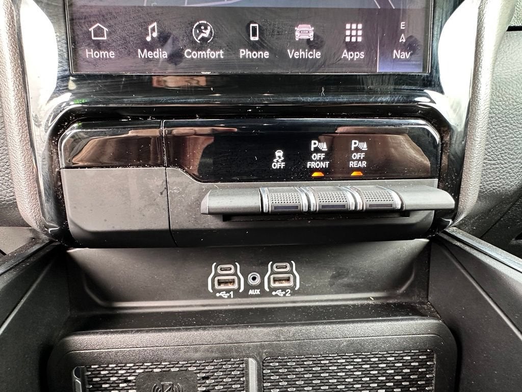 2026 RAM 1500 Big Horn Crew Cab 4x4 5'7" Box