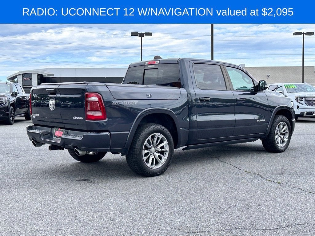 2020 RAM 1500 Laramie Crew Cab 4x4 5'7" Box
