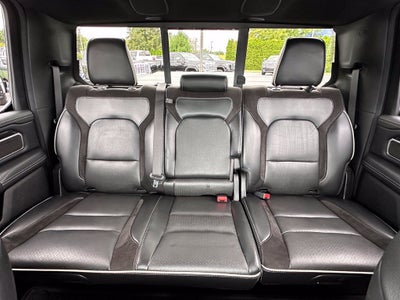 2020 RAM 1500 Laramie Crew Cab 4x4 5'7" Box