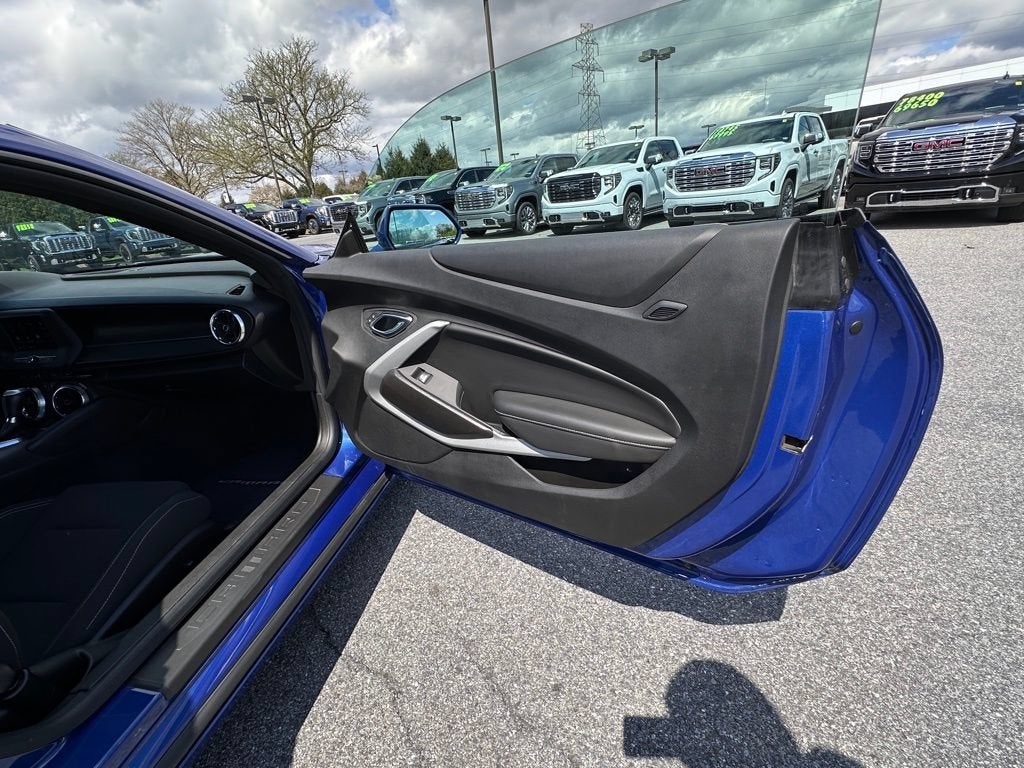 2021 Chevrolet Camaro 1LT