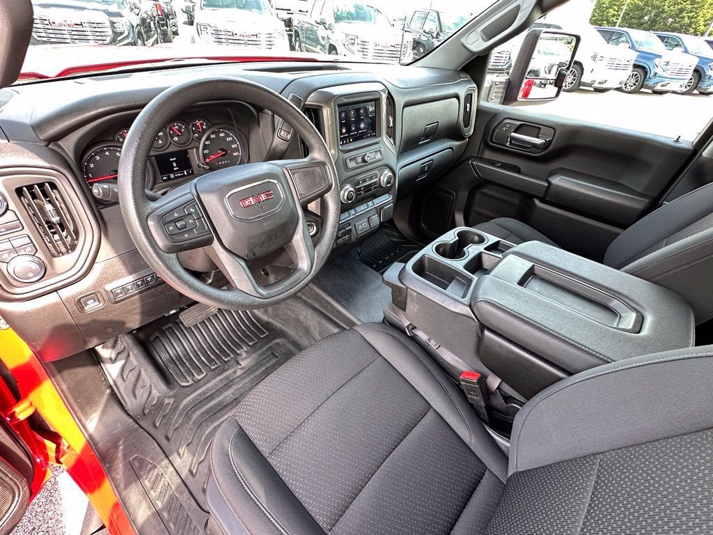 2025 GMC Sierra 3500 HD Chassis Cab Pro