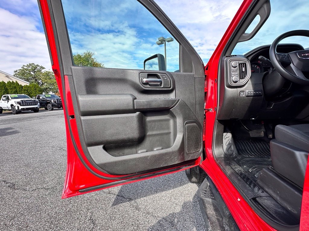 2025 GMC Sierra 3500 HD Chassis Cab Pro