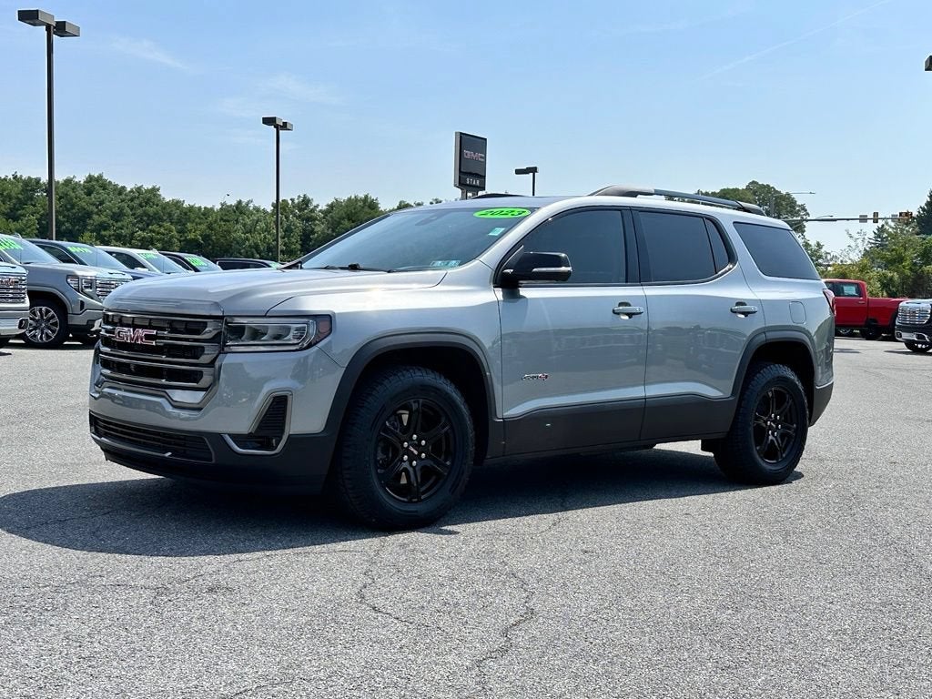 2023 GMC Acadia AT4