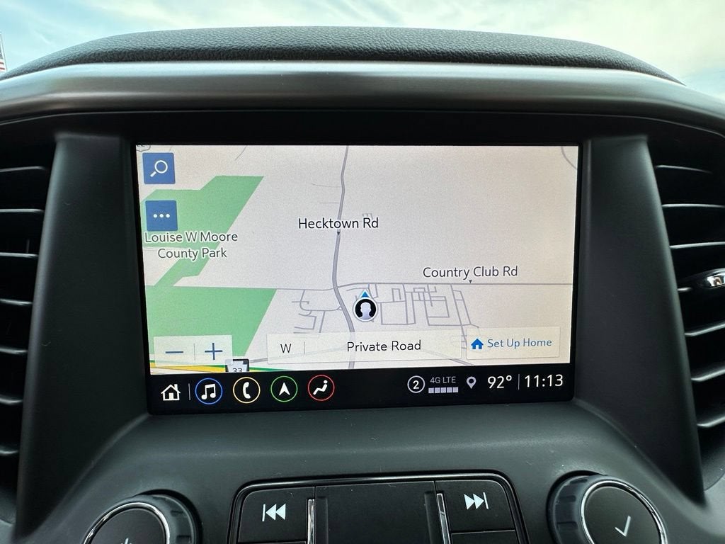 2023 GMC Acadia AT4