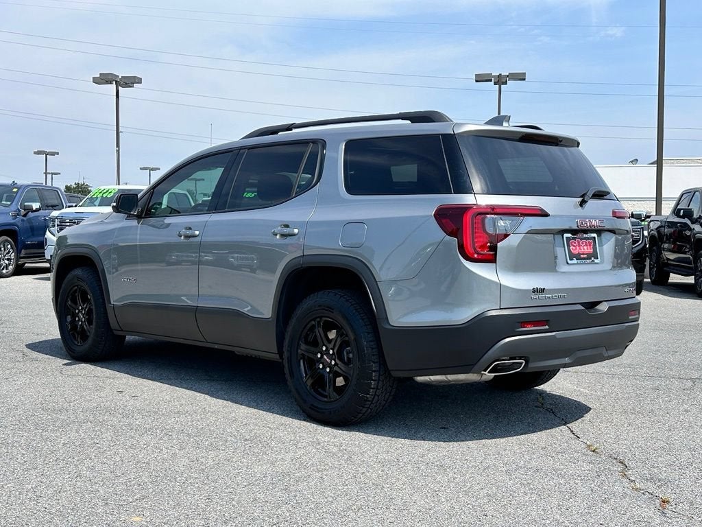 2023 GMC Acadia AT4