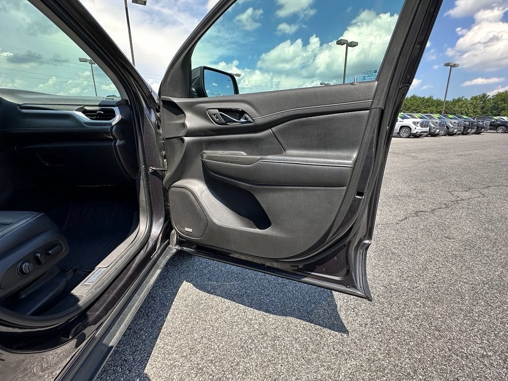 2019 GMC Acadia SLT