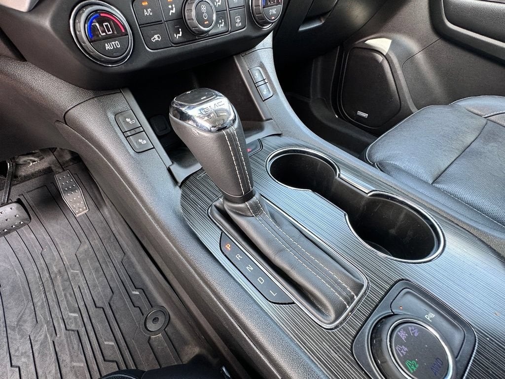 2019 GMC Acadia SLT