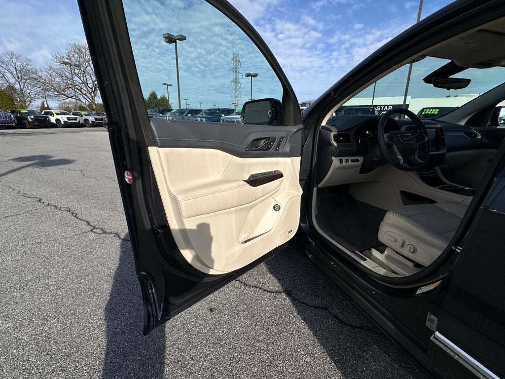 2021 GMC Acadia Denali