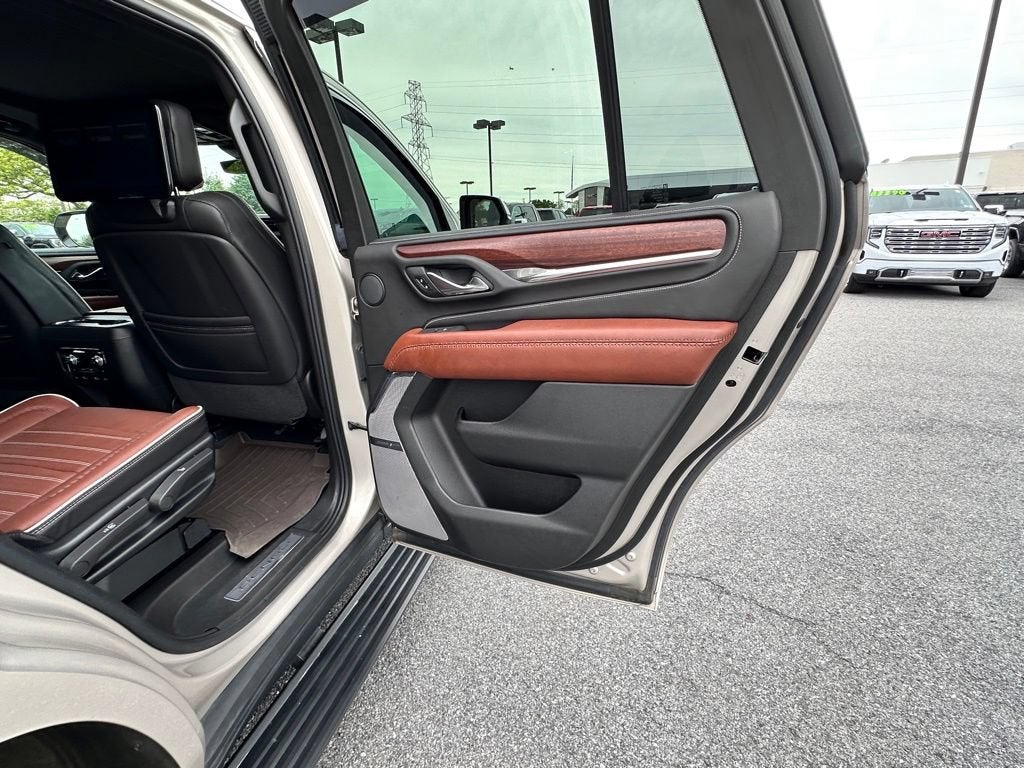 2023 GMC Yukon Denali Ultimate
