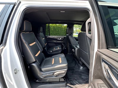 2023 GMC Yukon XL AT4