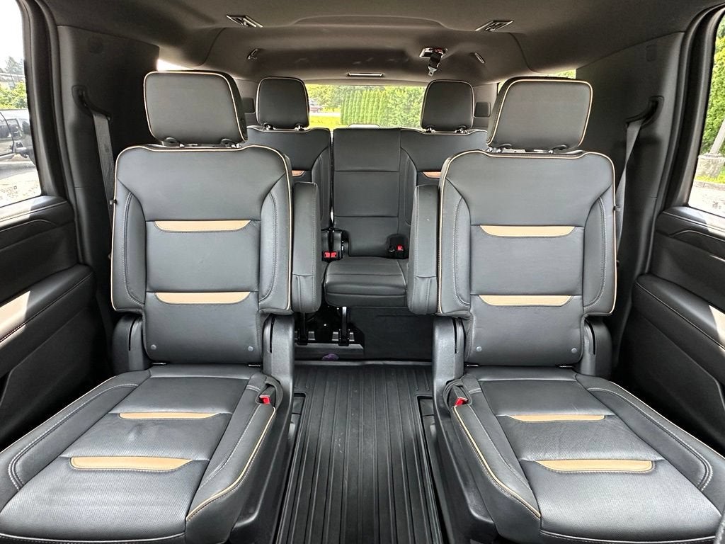 2023 GMC Yukon XL AT4