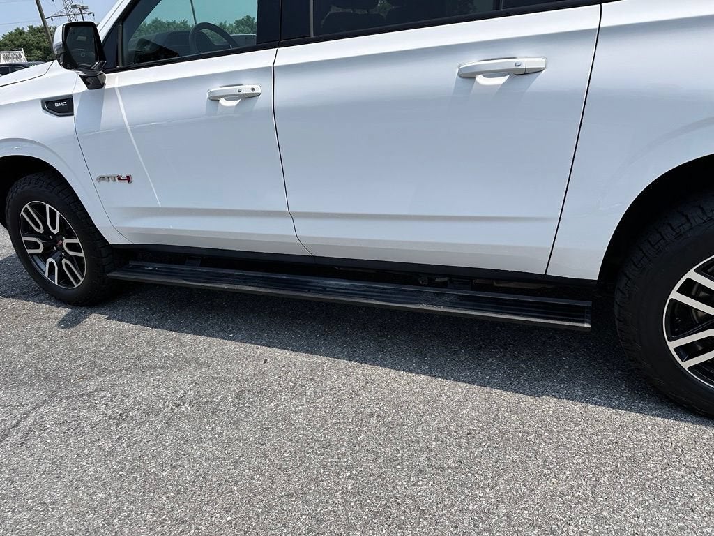 2023 GMC Yukon XL AT4