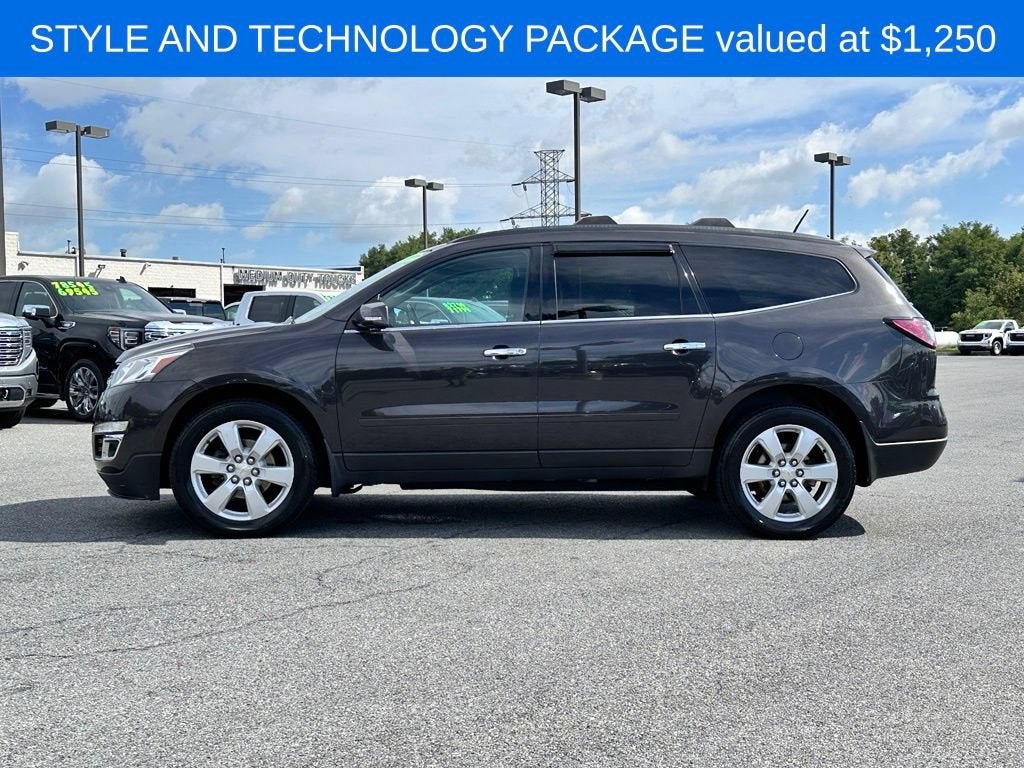 2017 Chevrolet Traverse LT