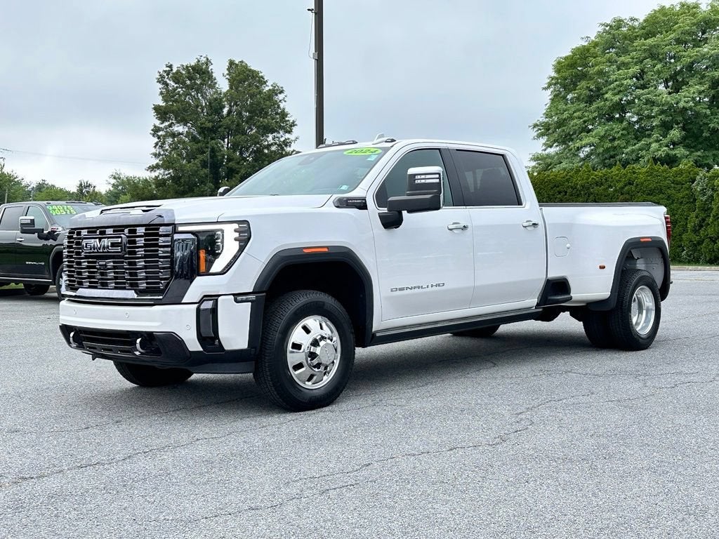 2024 GMC Sierra 3500 HD Denali Ultimate DRW