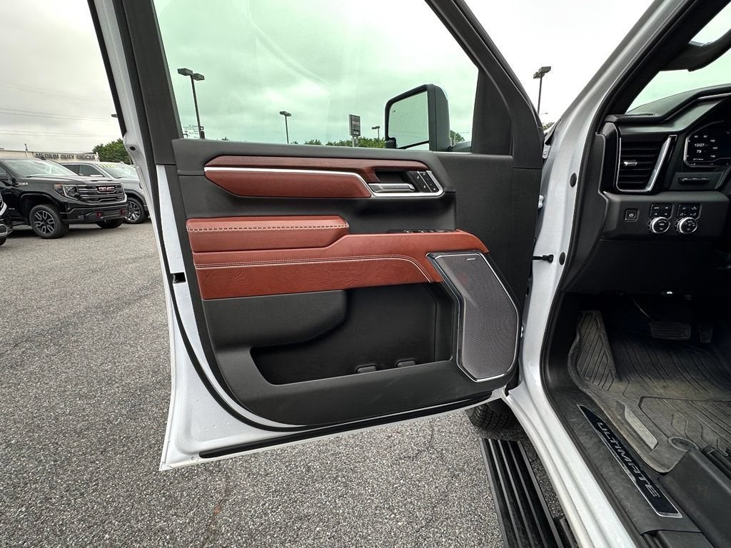 2024 GMC Sierra 3500 HD Denali Ultimate DRW