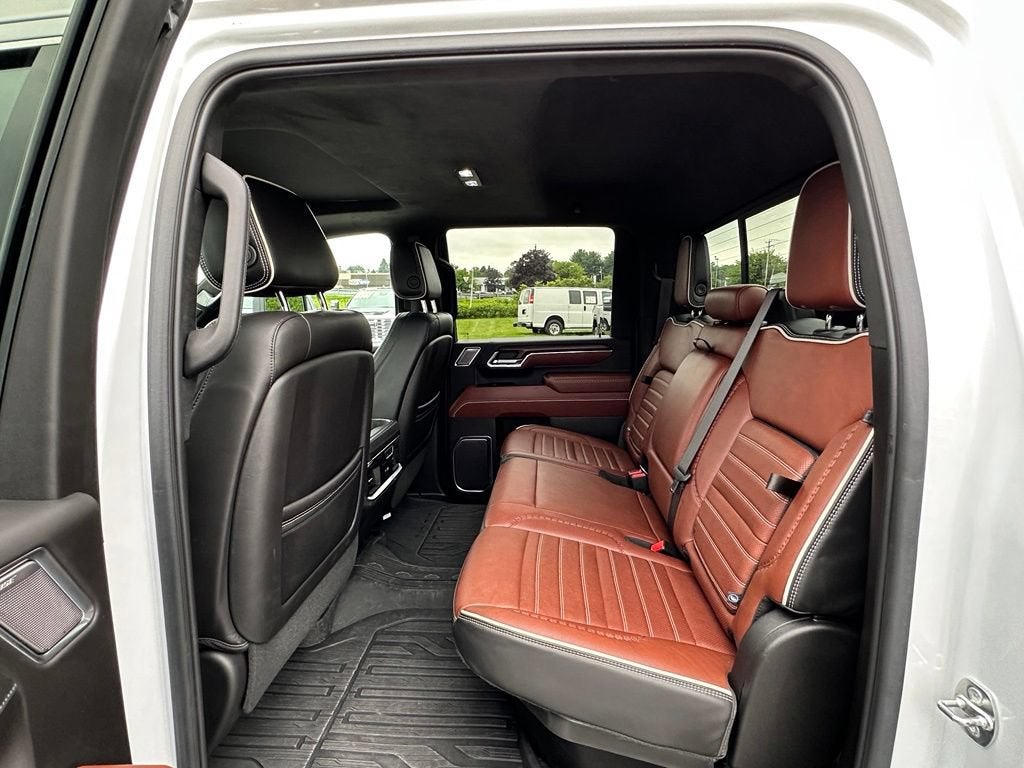 2024 GMC Sierra 3500 HD Denali Ultimate DRW