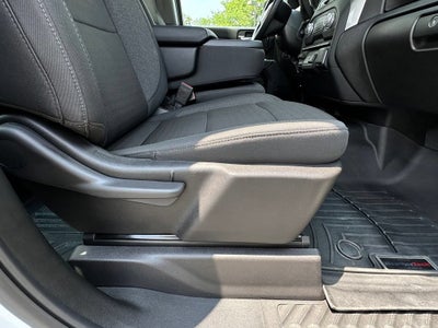2024 GMC Sierra 2500 HD Pro